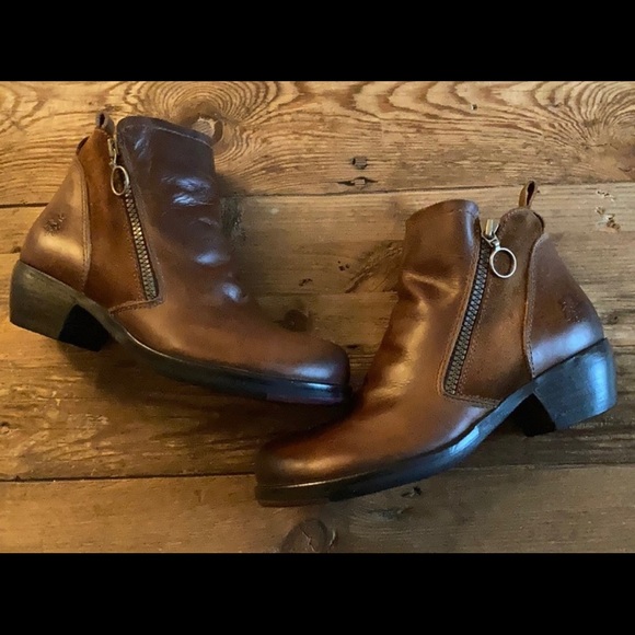 Fly London Shoes | Fly London Meli Ankle Zip Chelsea Brown Leather | Color: Brown | Size: 5.5 | Gypsyspell's Closet